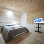 Stone House * Bari