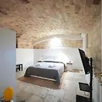 Stone House Apartman