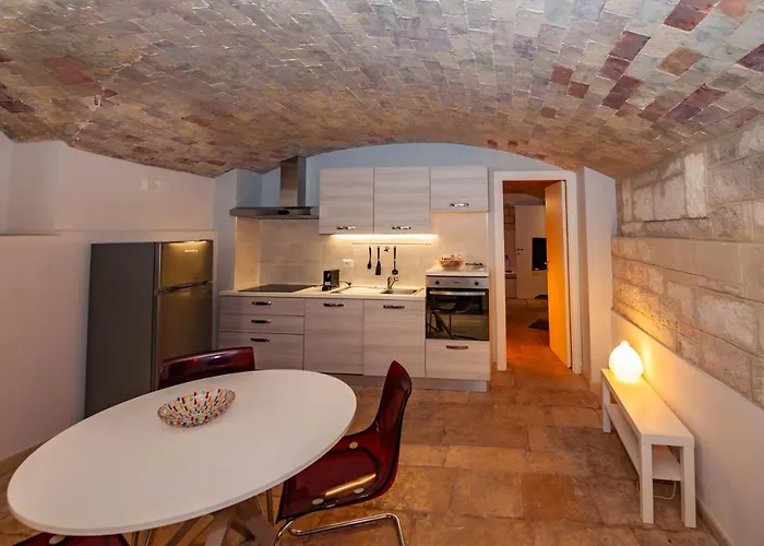 Stone House Lejlighed Bari