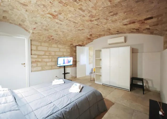 Apartment Stone House *